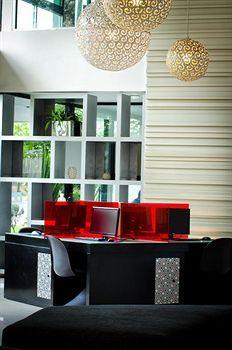 Portonovo Plaza Expo Hotel